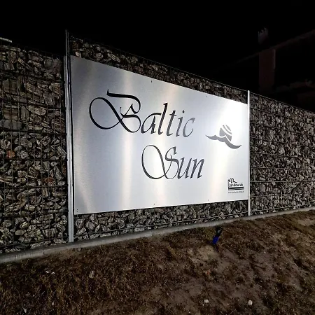 Z Basenem I Ogrodkiem Baltic Sun A17 *