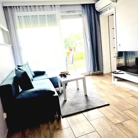 Apartman Z Basenem I Ogrodkiem Baltic Sun A17 Sztutowo