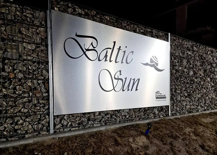 Z Basenem I Ogrodkiem Baltic Sun A17 *