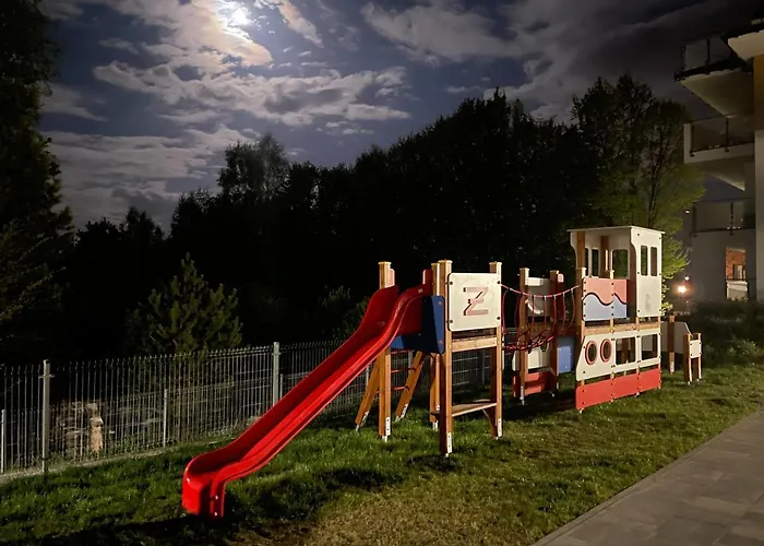 Z Basenem I Ogrodkiem Baltic Sun A17